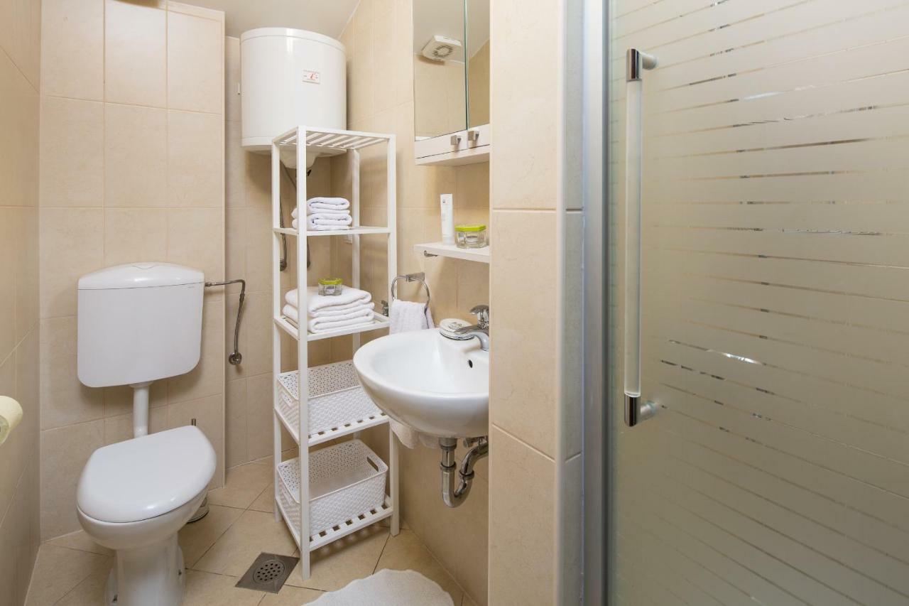 Apartments Bonaparte โปเรช ภายนอก รูปภาพ